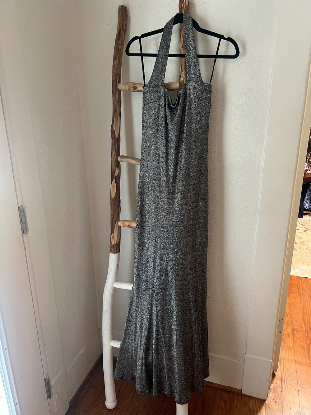 Scott McClintock Metallic Silver Halter Dress Maxi Prom Evening Wedding Gown M
